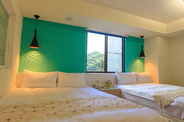 Room 40 of 60