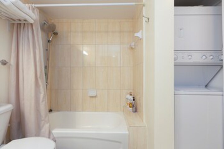 Room 15 of 263