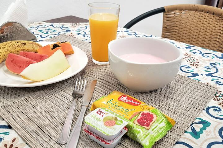 Breakfast meal