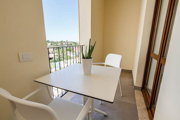 Terrace/Patio 102 of 105