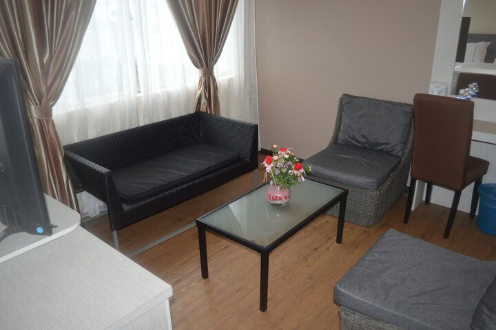 Room 16 of 57