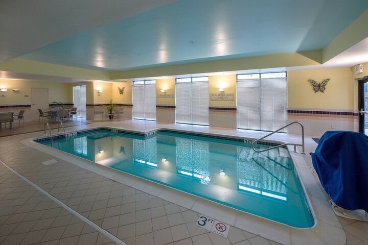 Pool 15 of 22