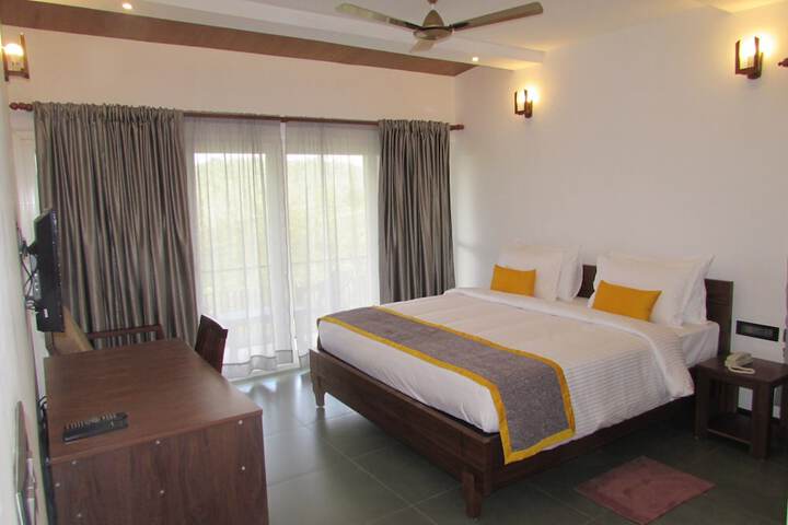 Room 15 of 47