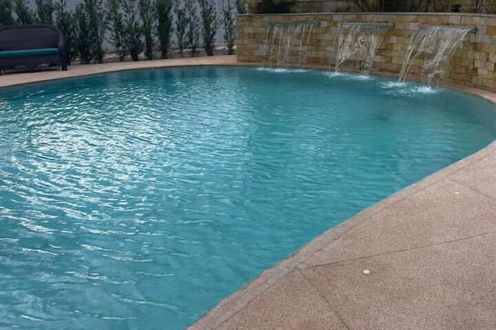 Pool 45 of 69