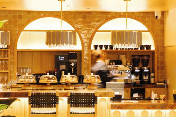 Breakfast/Coffee Service 106 of 132
