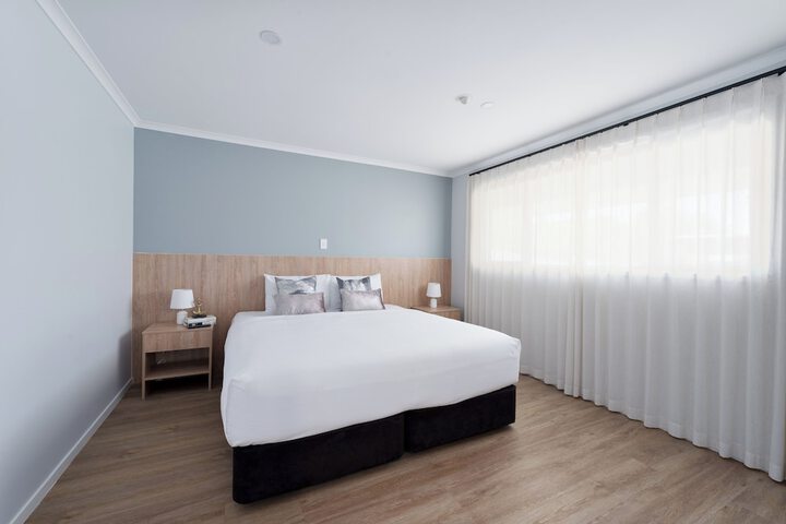 Room 5 of 29