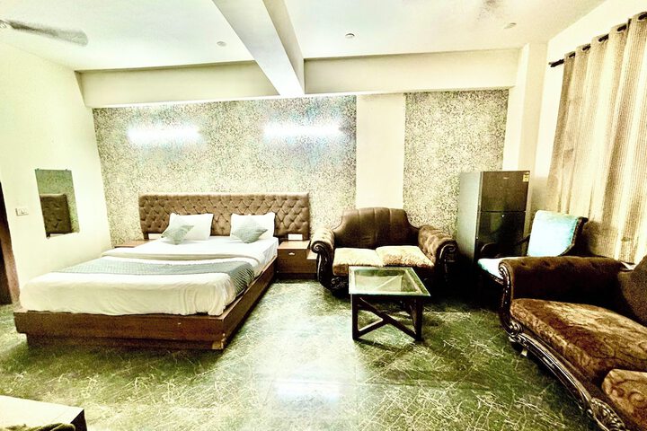Hotel Pushpanjali