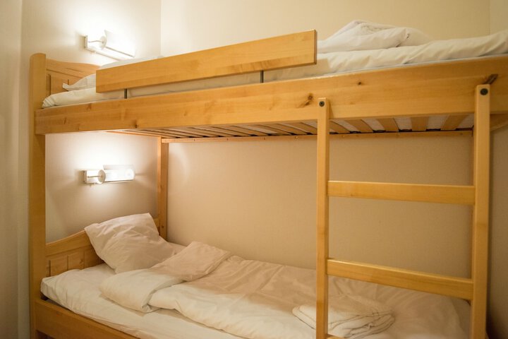 Room 15 of 63