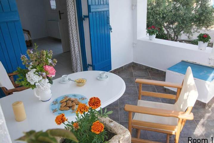Terrace/Patio 8 of 15