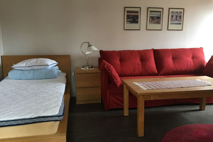 Room 35 of 71