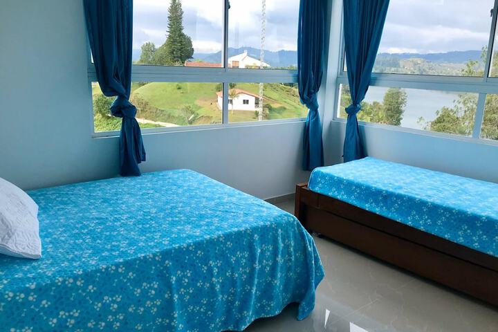 Room 6 of 72