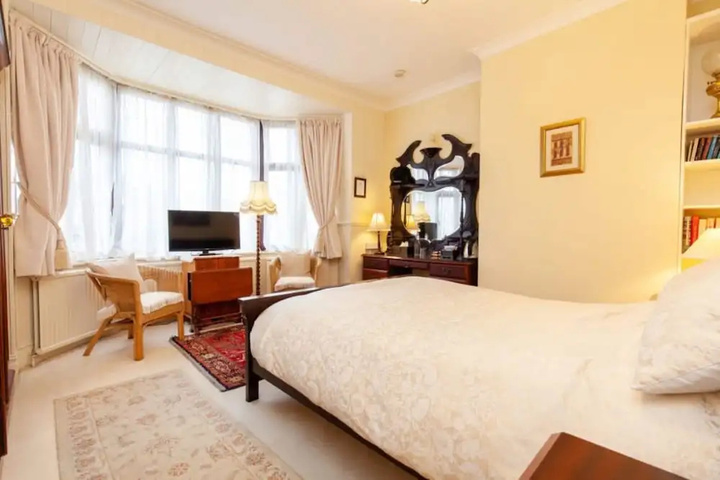 guest_rooms