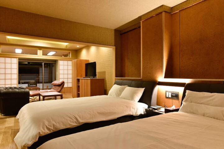 Room 22 of 294