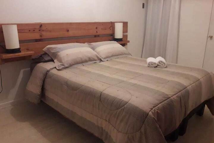 Room 4 of 40