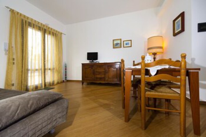 Room 20 of 35