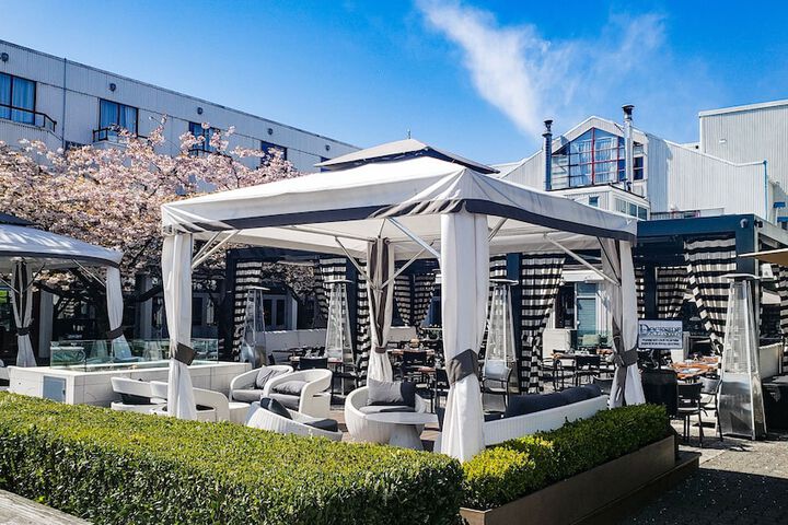 Terrace/Patio 52 of 63