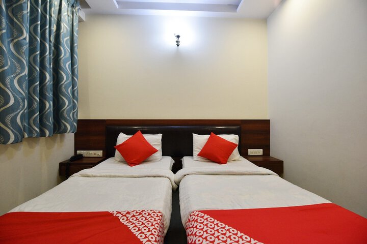Room 20 of 28
