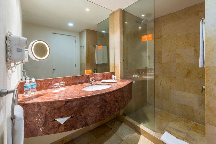 Clean Restrooms