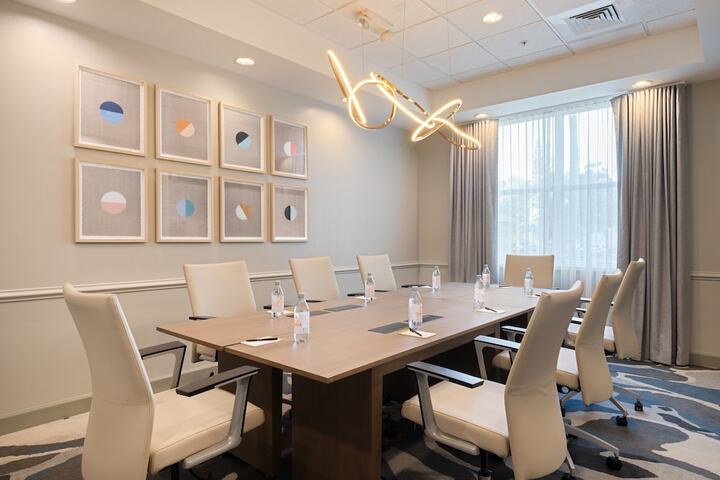 Meeting facility