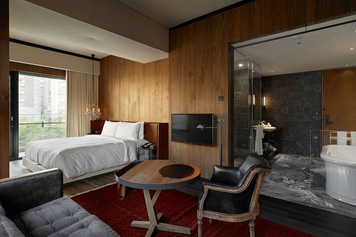 Room 21 of 70