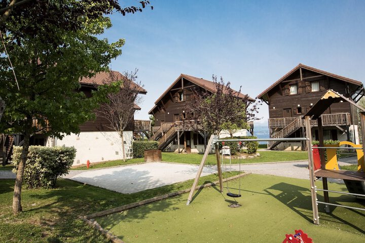 Children's play area - outdoor