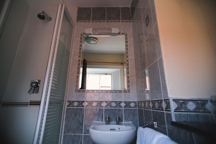 Bath Photo