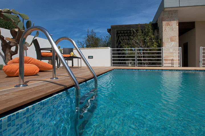 Pool 26 of 38