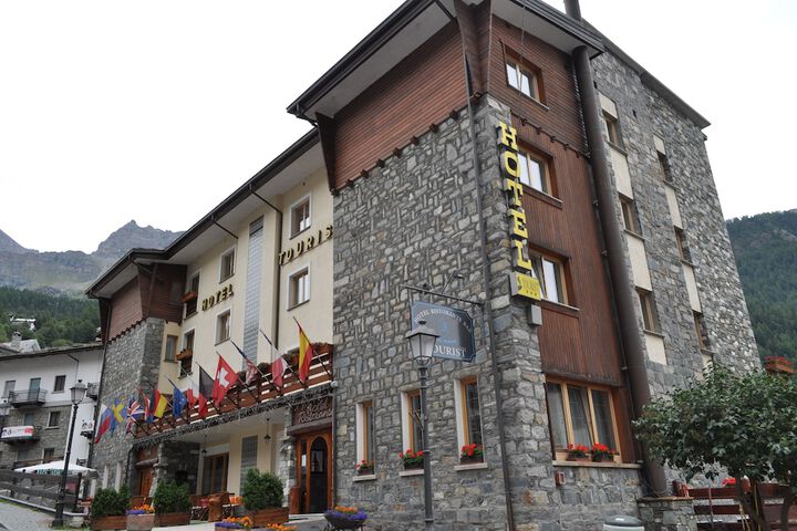 Hotel Tourist in Valtournenche