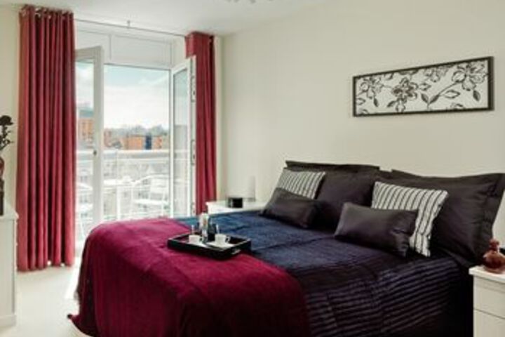 Room 8 of 27