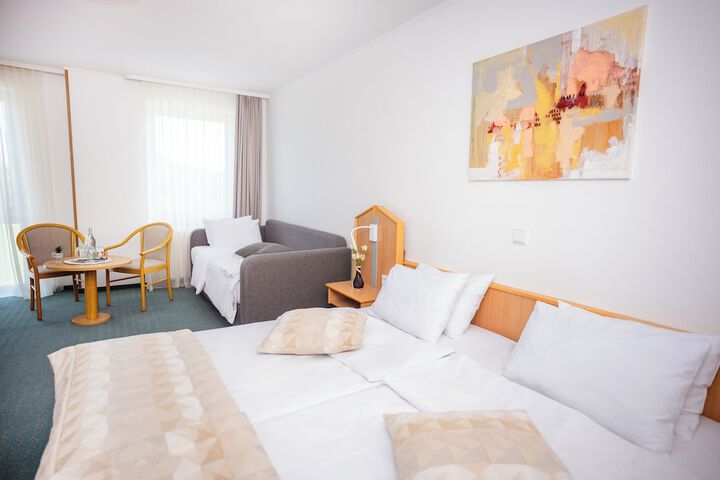 Room 34 of 88