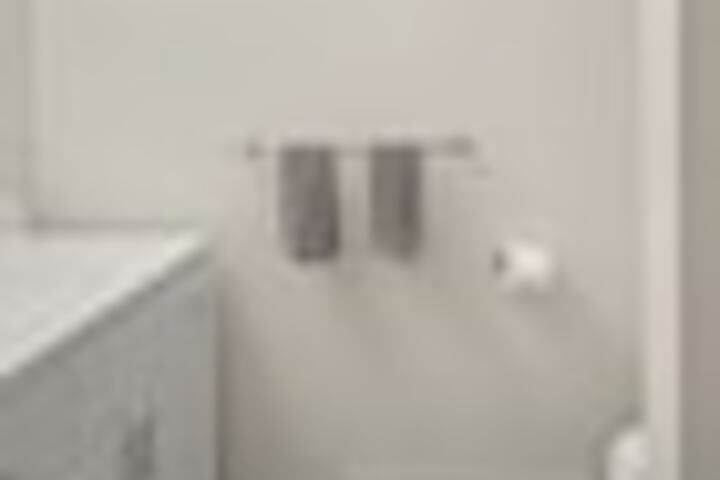 Room 68 of 141