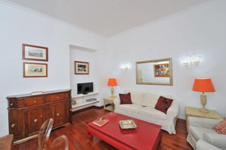 Room 18 of 24