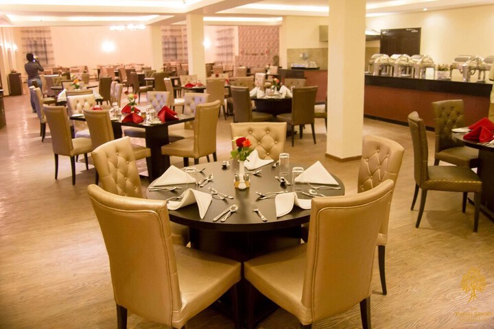 Dining 53 of 114