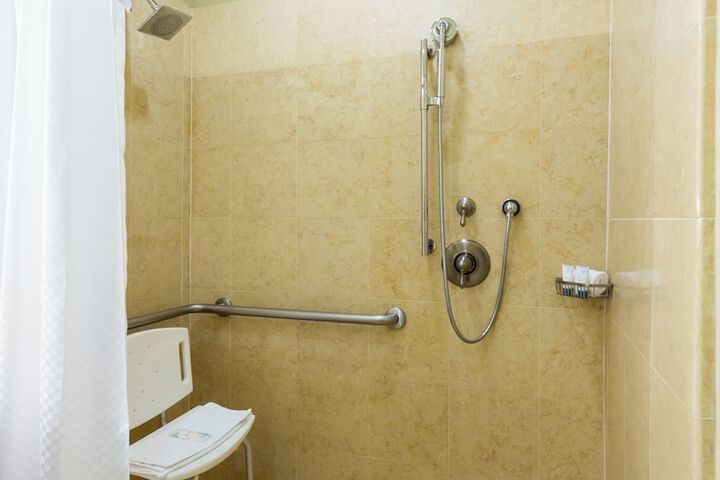 Room 44 of 84