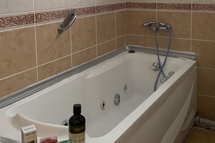 Room 21 of 21