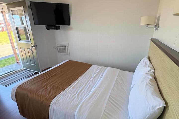 Room 15 of 78