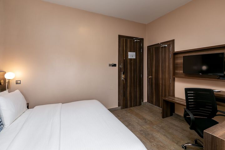 Room 15 of 58