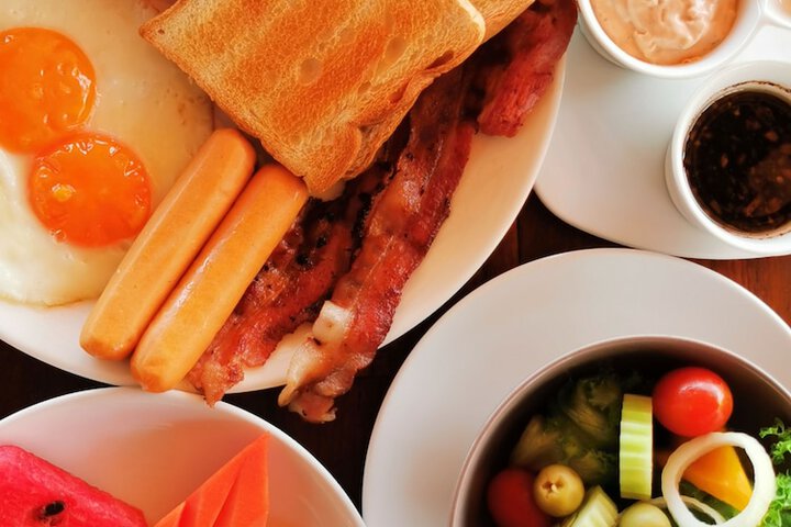 Breakfast/Coffee Service 99 of 142