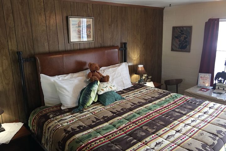 Room 41 of 90