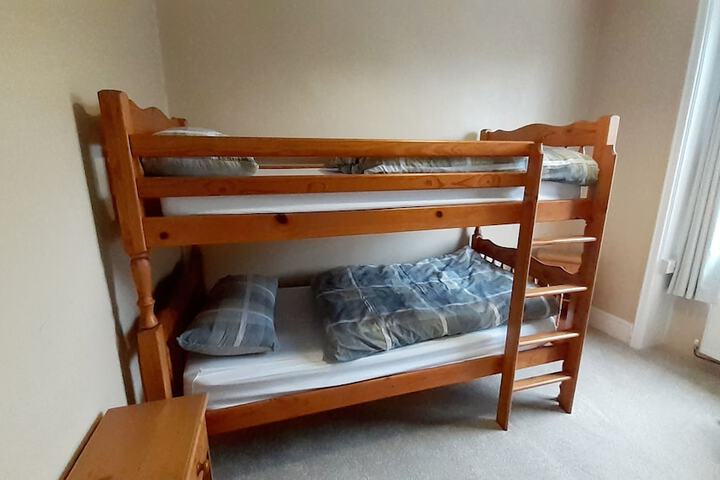 Room 17 of 125