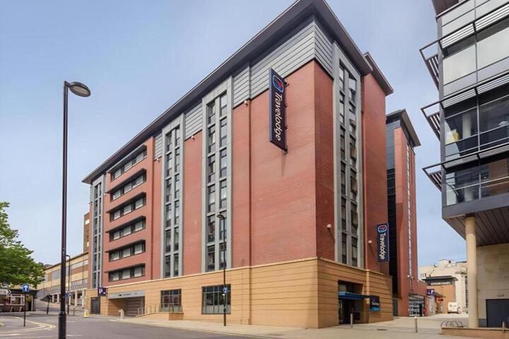 Travelodge Sheffield Central