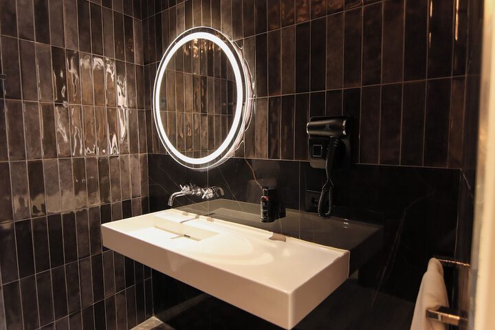 Bathroom Interior Photo