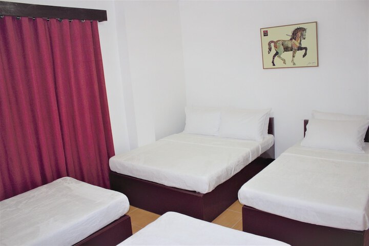 Room 12 of 31