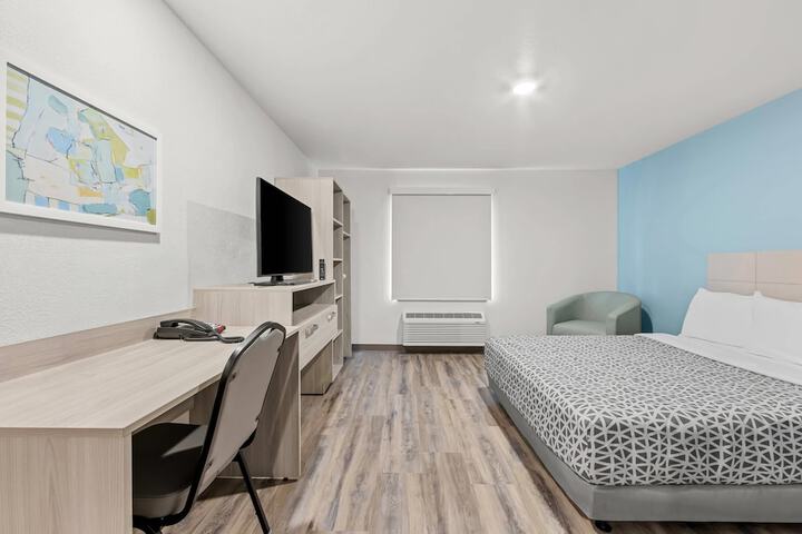 Room 7 of 31