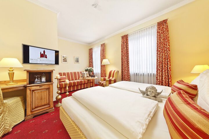 Room 21 of 158
