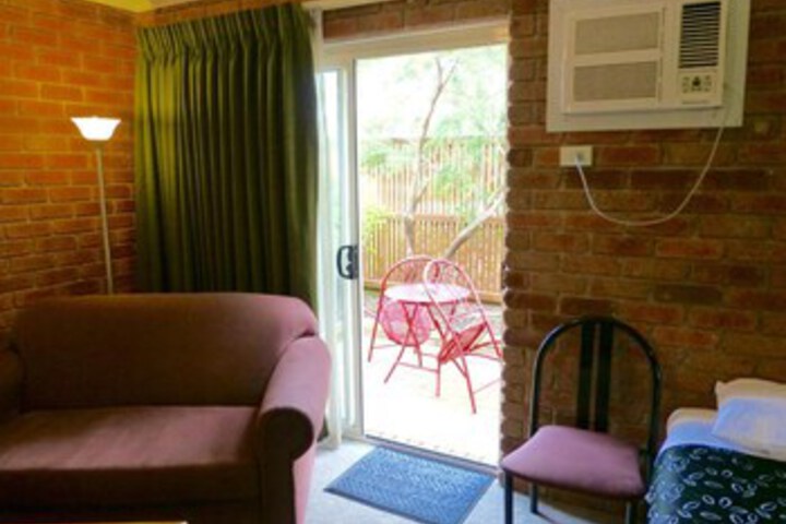 Room 22 of 63