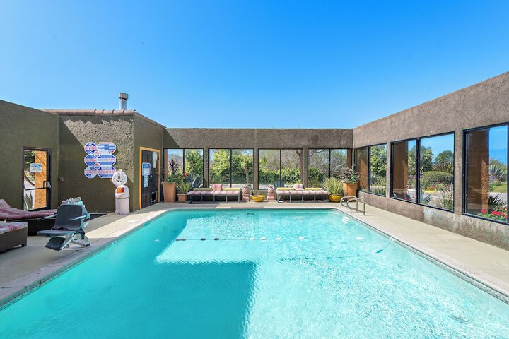 Pool 27 of 76
