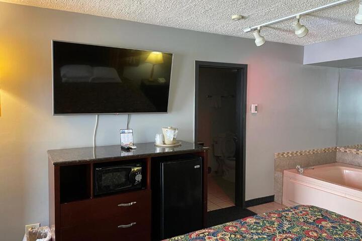 Hotel Entry