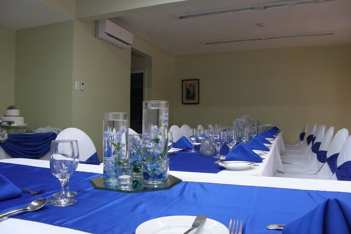 Ballroom/Hall 74 of 95