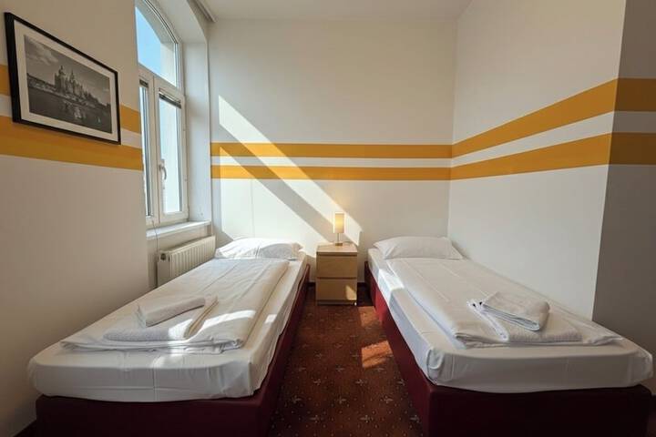 Room 14 of 45